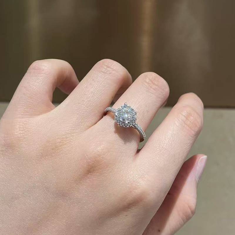 单头Women's RingS925银镀白金定制选款Moissanite1.2ct/副石高碳钻